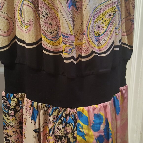 **VINTAGE** Betsey Johnson PURE SILK dress w/ handkerchief hemline - SIZE 8 - Picture 3 of 7